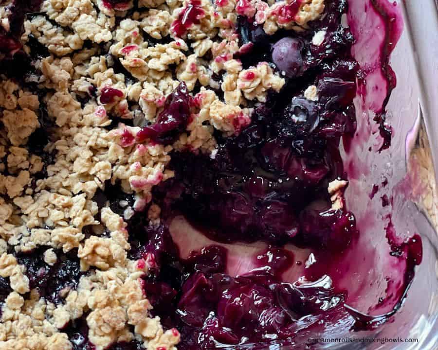 baked Healthy blueberry crisp (no sugar) in pan